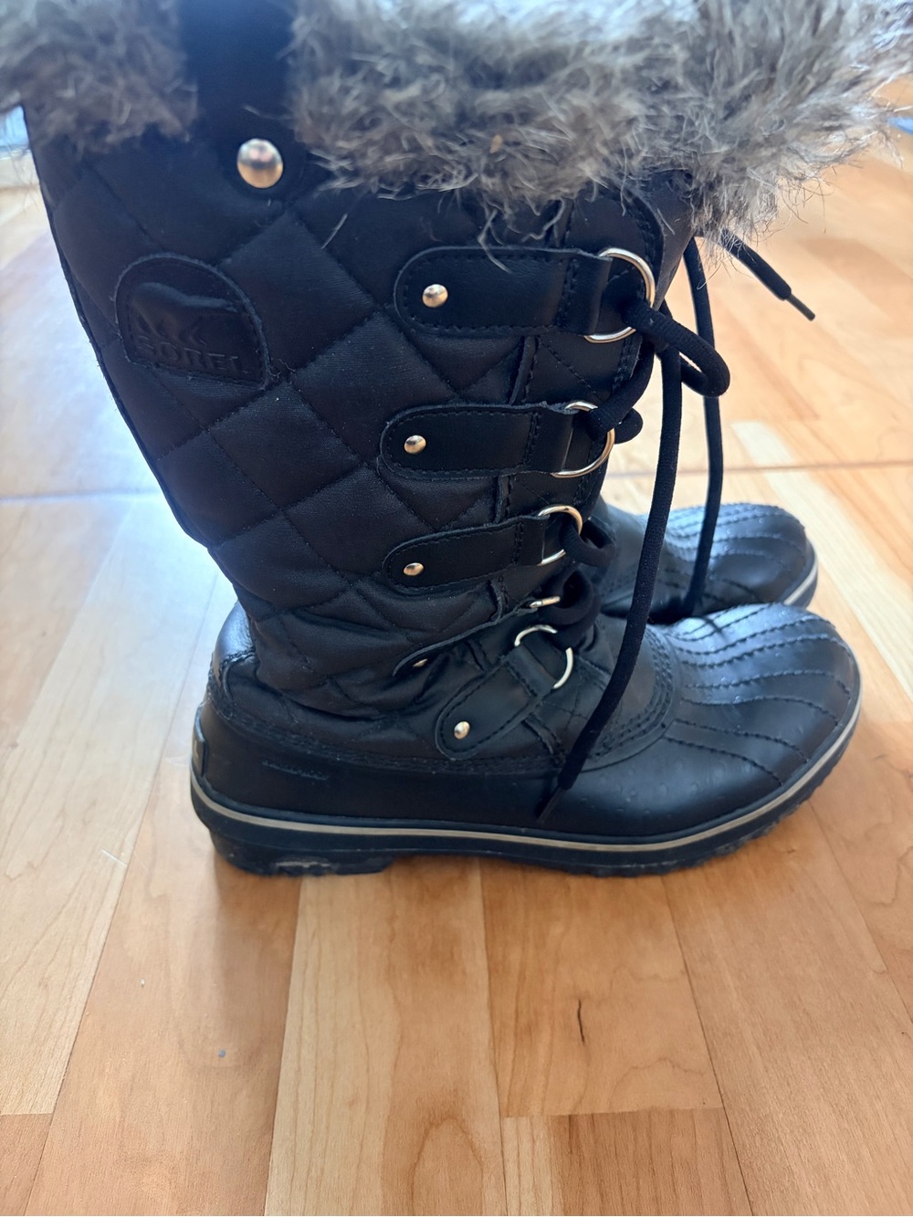 Sorel Joan of Arctic Boots – Black, Size 8.5